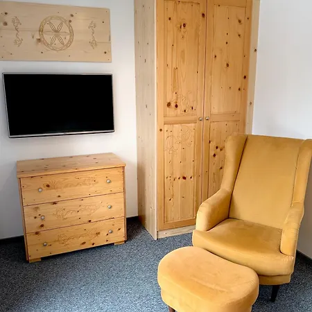 Kaplowa & 3* 扎科帕内