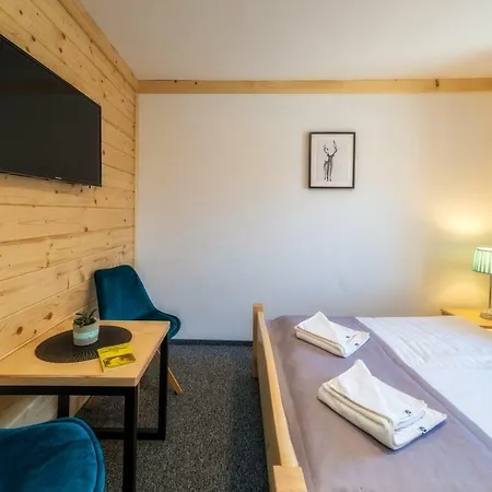 Kaplowa & Bed and Breakfast Ζακοπάνε