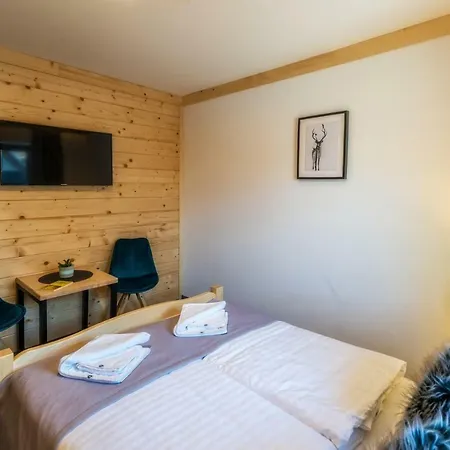 Kaplowa & Bed & Breakfast